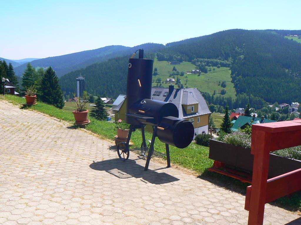 Penzion Lesni Pramen Pec pod Snezkou Exterior foto