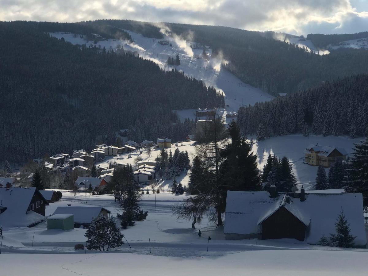 Penzion Lesni Pramen Pec pod Snezkou Exterior foto